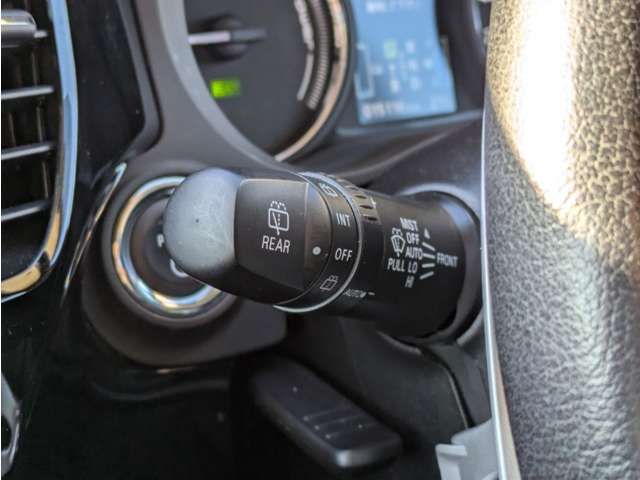 MITSUBISHI OUTLANDER PHEV 2014