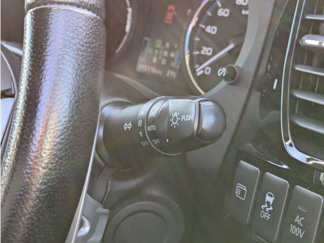 MITSUBISHI OUTLANDER PHEV 2014