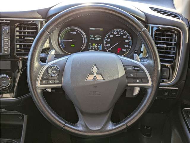 MITSUBISHI OUTLANDER PHEV 2014