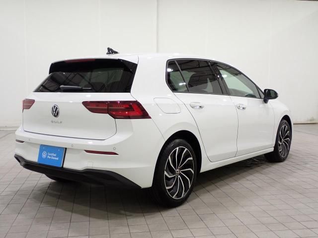 VOLKSWAGEN VOLKSWAGEN GOLF 2024