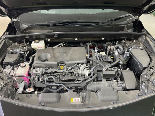 TOYOTA HARRIER HYBRID 2021