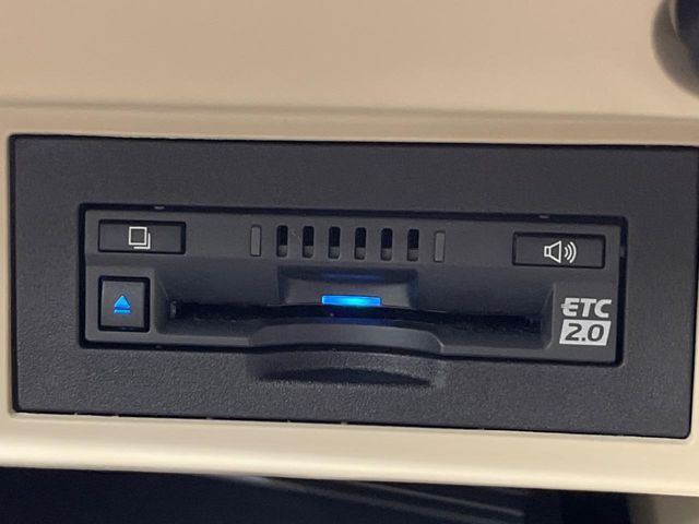 TOYOTA LANDCRUISER PRADO 2023