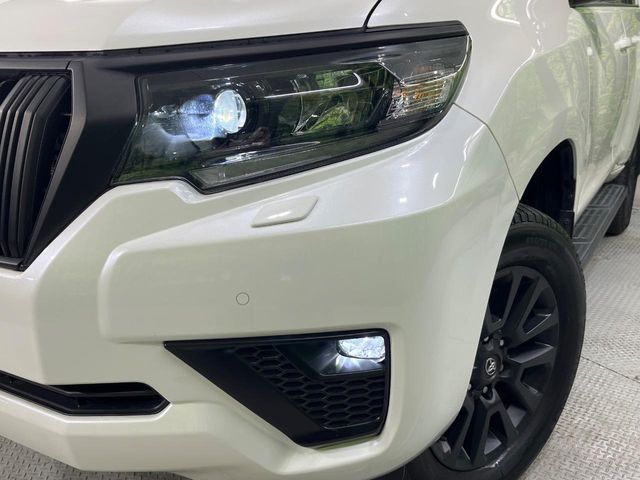 TOYOTA LANDCRUISER PRADO 2023