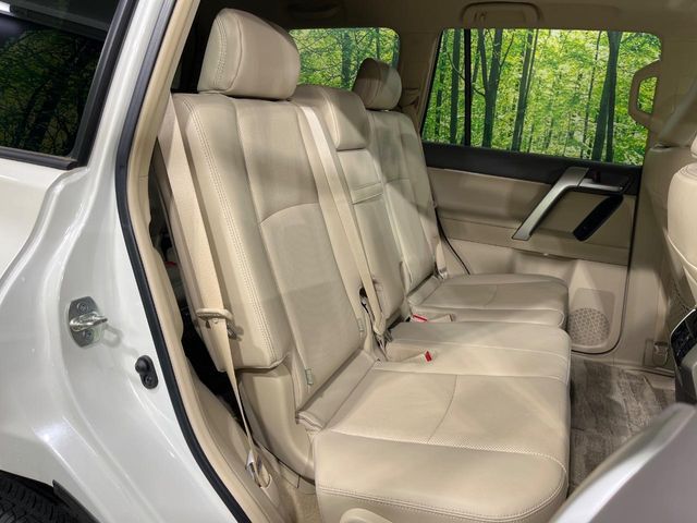 TOYOTA LANDCRUISER PRADO 2023