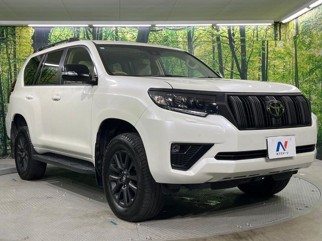 TOYOTA LANDCRUISER PRADO 2023