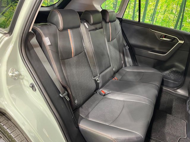 TOYOTA RAV4 4WD 2023