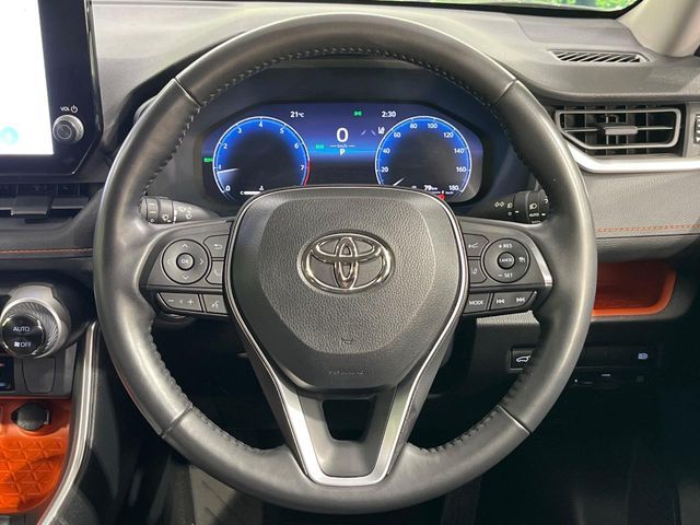 TOYOTA RAV4 4WD 2023