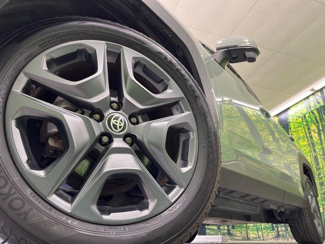 TOYOTA RAV4 4WD 2023