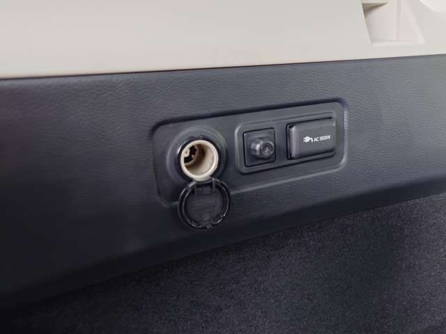 NISSAN X-TRAIL HYBRID 4WD 2023