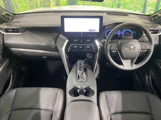 TOYOTA HARRIER HYBRID 2023