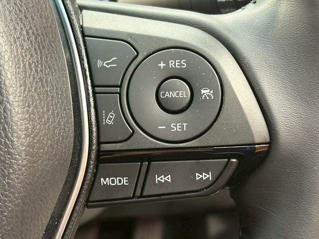 TOYOTA HARRIER 2WD 2024