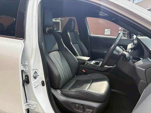 TOYOTA HARRIER 2WD 2024