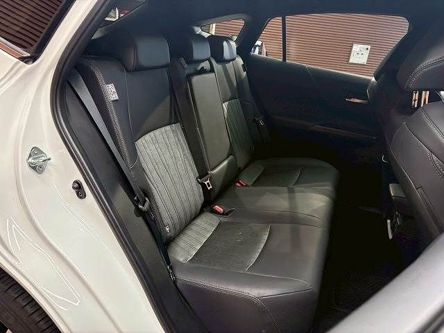 TOYOTA HARRIER 2WD 2024