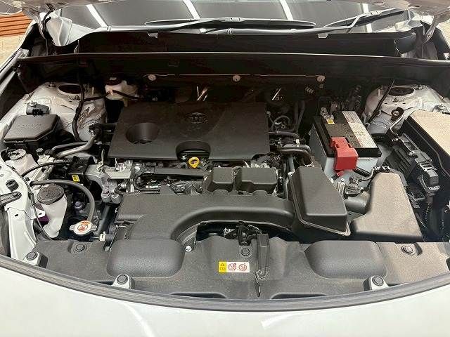 TOYOTA HARRIER 2WD 2024