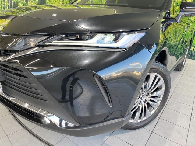 TOYOTA HARRIER HYBRID 2023