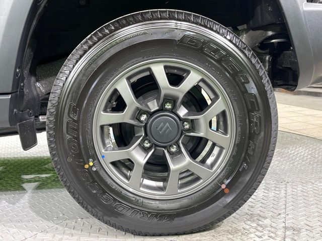 SUZUKI JIMNY NOMADE 2025