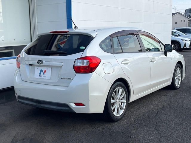 SUBARU IMPREZA SPORT 2012