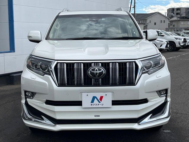 TOYOTA LANDCRUISER PRADO 2022