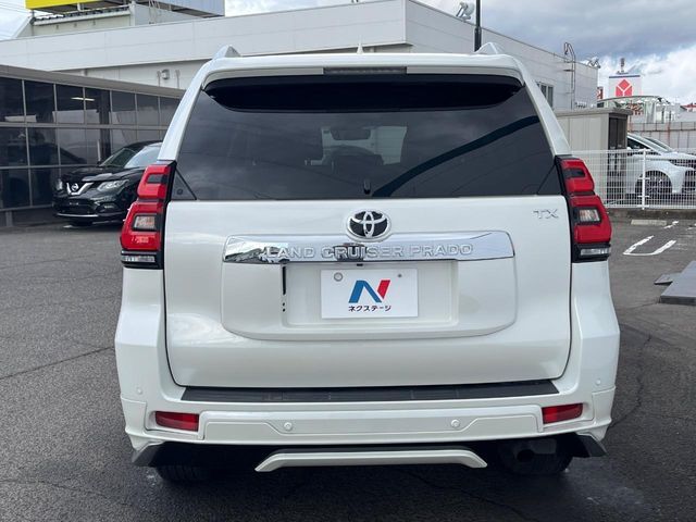 TOYOTA LANDCRUISER PRADO 2022