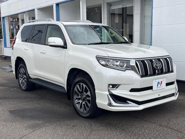 TOYOTA LANDCRUISER PRADO 2022