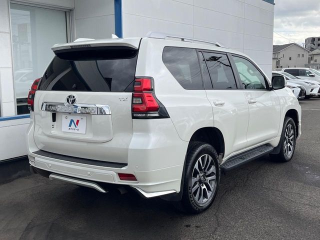 TOYOTA LANDCRUISER PRADO 2022