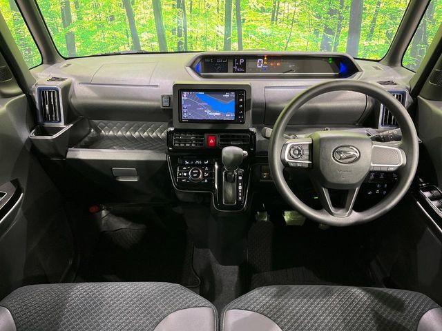 DAIHATSU TANTO CUSTOM 4WD 2022