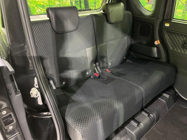 DAIHATSU TANTO CUSTOM 4WD 2022