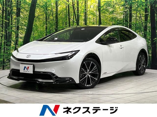 TOYOTA PRIUS 4WD 2025