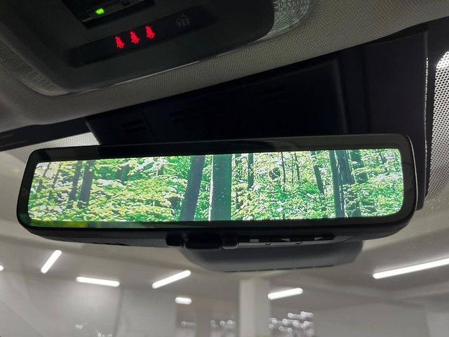 TOYOTA PRIUS 4WD 2025