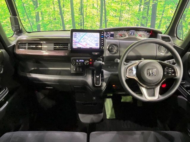 HONDA N BOX CUSTOM 4WD 2018