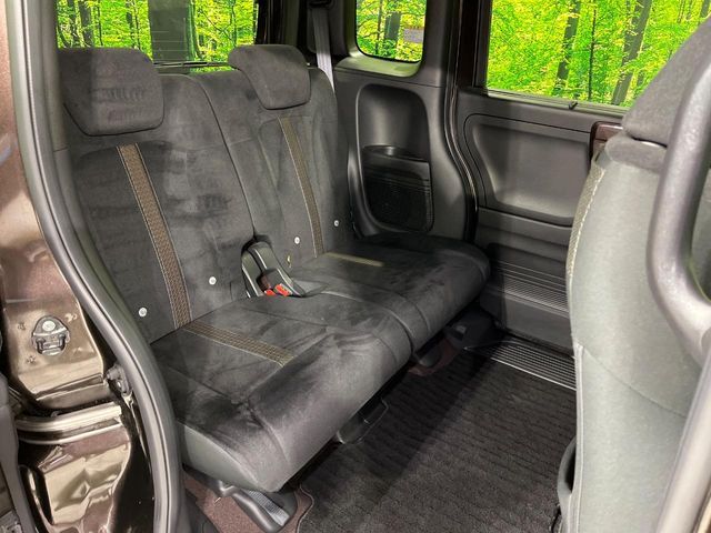 HONDA N BOX CUSTOM 4WD 2018