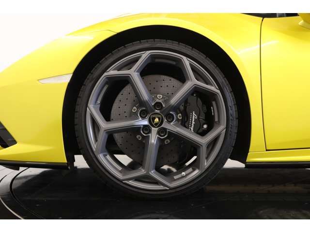 LAMBORGHINI LAMBORGHINI HURACAN 2021