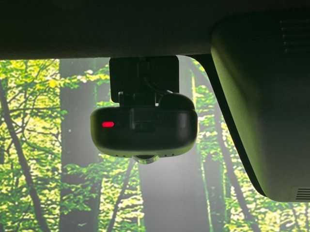 TOYOTA PIXIS MEGA 2019