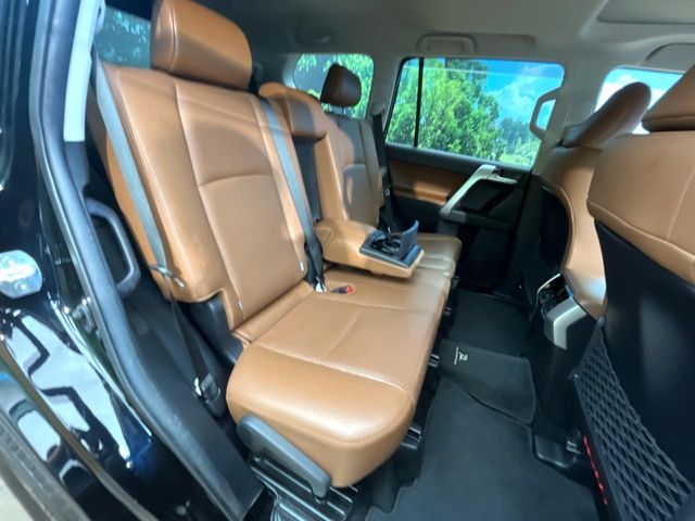 TOYOTA LANDCRUISER PRADO 2022