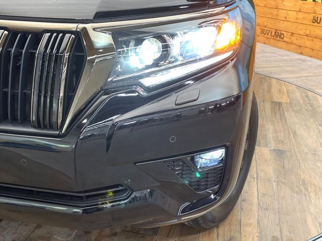 TOYOTA LANDCRUISER PRADO 2022