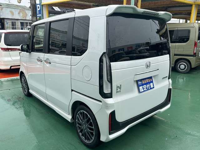HONDA N BOX CUSTOM 2025