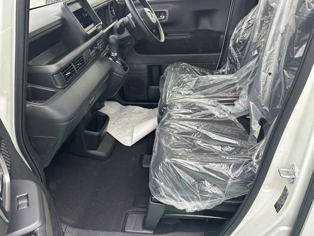 HONDA N BOX CUSTOM 2025