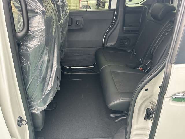 HONDA N BOX CUSTOM 2025