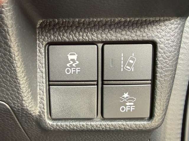 HONDA N BOX CUSTOM 2020