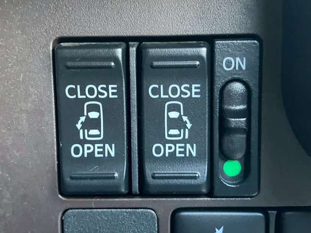 TOYOTA ROOMY 4WD 2018