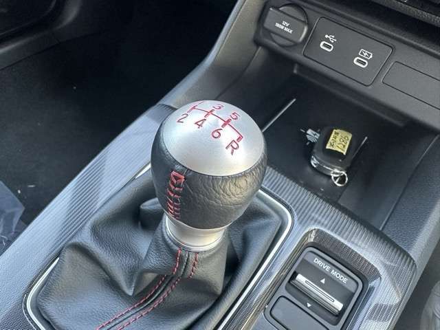 HONDA CIVIC hatchback 2025