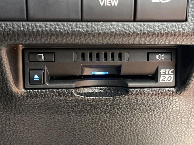 TOYOTA RAV4 4WD 2021