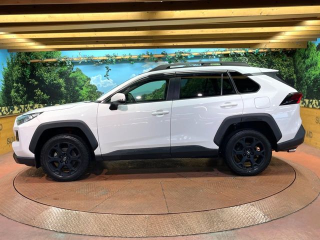 TOYOTA RAV4 4WD 2021