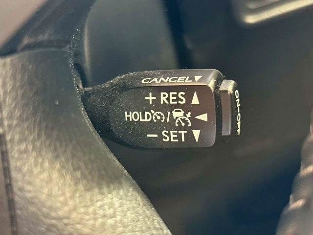 TOYOTA LANDCRUISER PRADO 2022