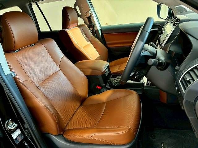 TOYOTA LANDCRUISER PRADO 2022