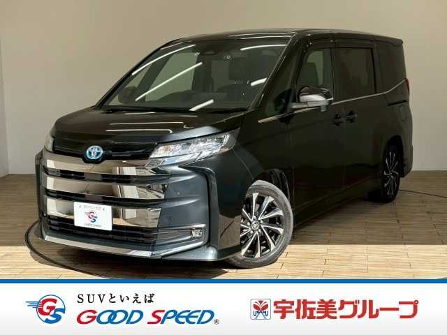 TOYOTA NOAH HYBRID 2022