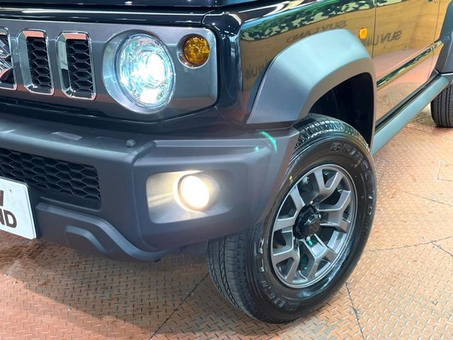 SUZUKI JIMNY NOMADE 2025