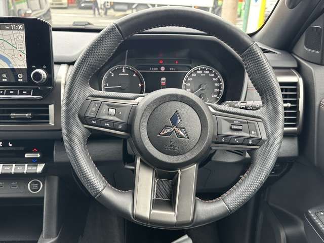 MITSUBISHI TRITON 2024