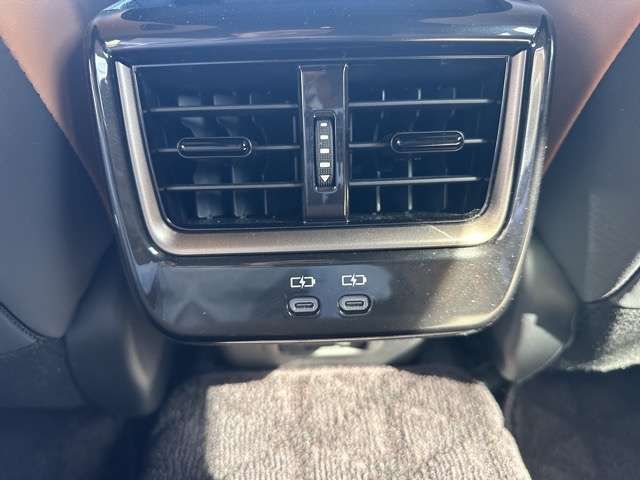 TOYOTA CROWN SPORT 2024