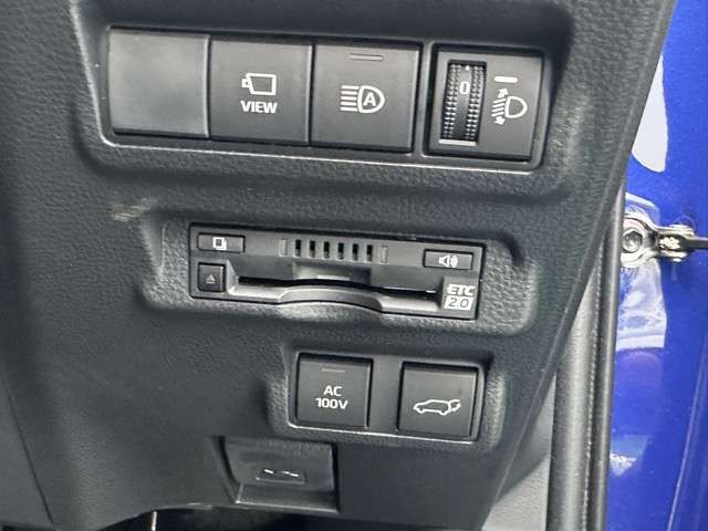 TOYOTA COROLLA CROSS HYBRID 2022